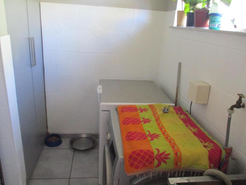 4 Bedroom Property for Sale in Heuwelsig Free State